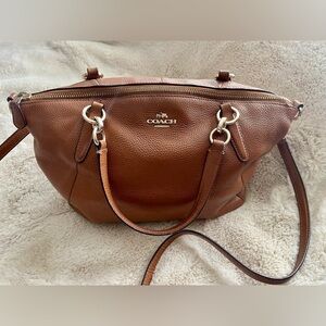 Coach Tan/Brown Leather Shoulder Bag